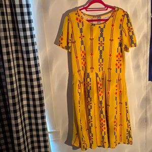 Lularoe  Amelia